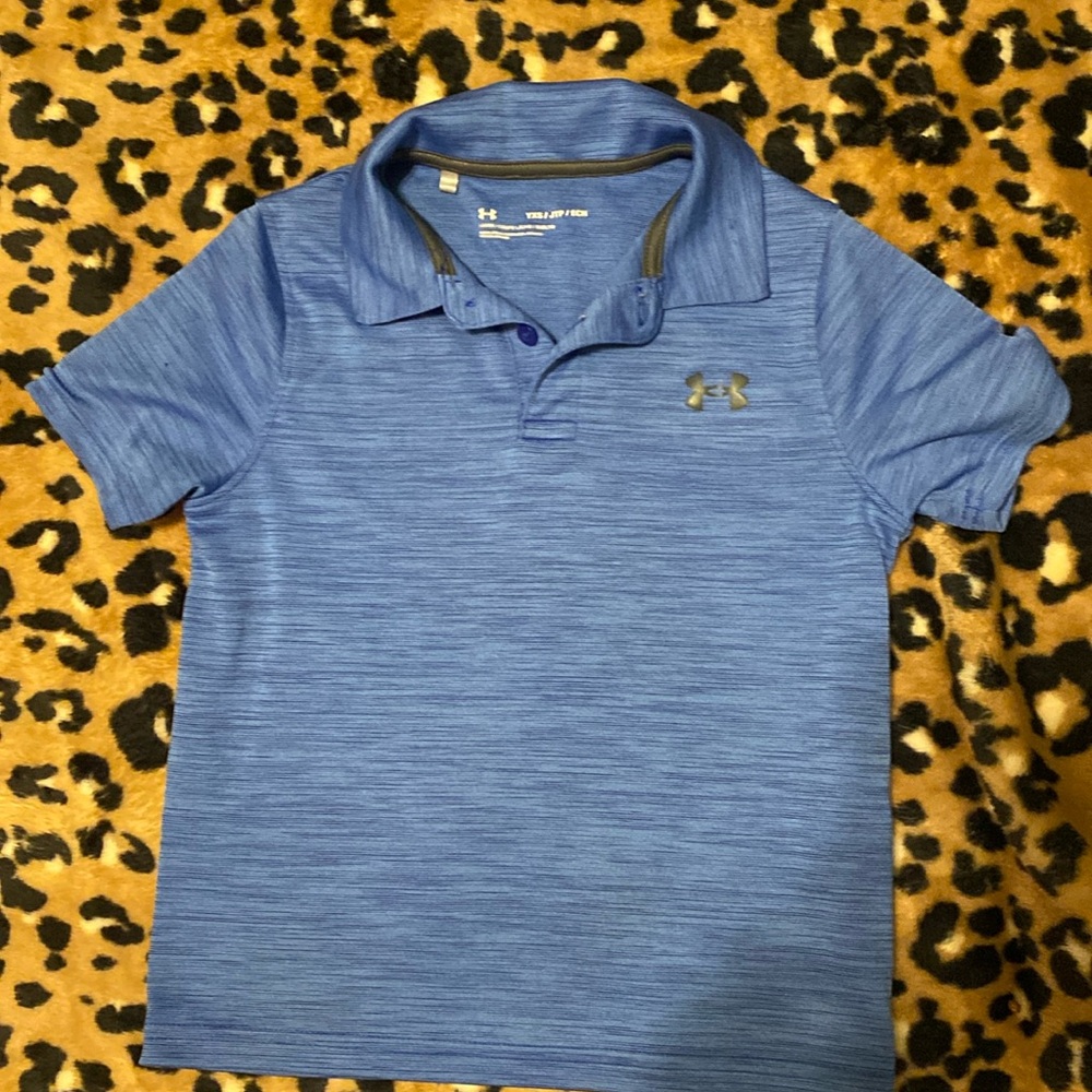 Under armor boys shirt sleeve tee size youth XS